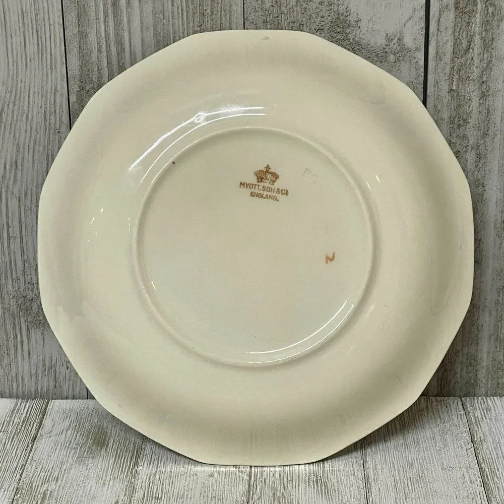 Vintage MYOTT SON & Co. Paramount Vegetable Serving Bowl